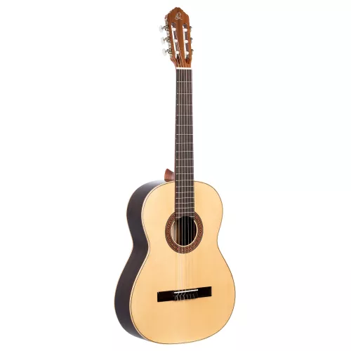 Ortega R210 Ortega R210